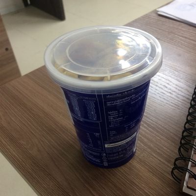 Μίνι Oreo μπισκότων βανίλιας κάλυψη καπακιών φλυτζανιών κρέμας πλαστική που διαμορφώνει τη μηχανή προμηθευτής